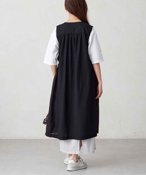 Chez toi(シェトワ)の「リネン×シアー切替ドロストジレコート(ベスト・レディース・ベージュ/オフホワイト/ブラック・FREE)」の7枚目の写真