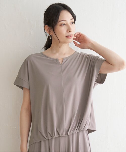 IKKA LOUNGE（イッカラウンジ）の「【セットアップ対応】GOKU楽さらっとリラックスプルオーバー（Tシャツ/カットソー・レディース・ブラック/その他1/ベージュ・M/L/S）」の2枚目の写真