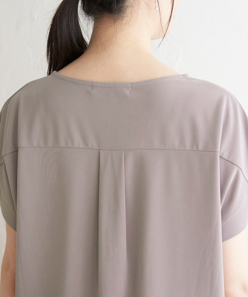 IKKA LOUNGE（イッカラウンジ）の「【セットアップ対応】GOKU楽さらっとリラックスプルオーバー（Tシャツ/カットソー・レディース・ブラック/その他1/ベージュ・M/L/S）」の10枚目の写真