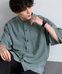 MONO-MART（モノマート）の「綾ドレープ ルーズハーフスリーブバンドカラーシャツ（シャツ/ブラウス）」