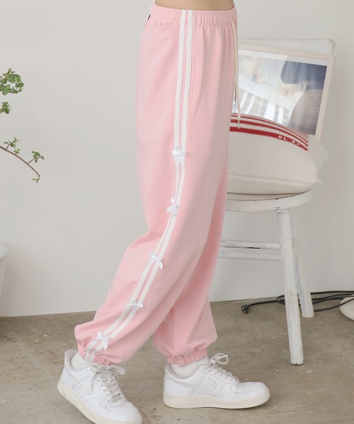 Chick（チック）の「△Side Ribbon Sweat Pants / サイドリボン