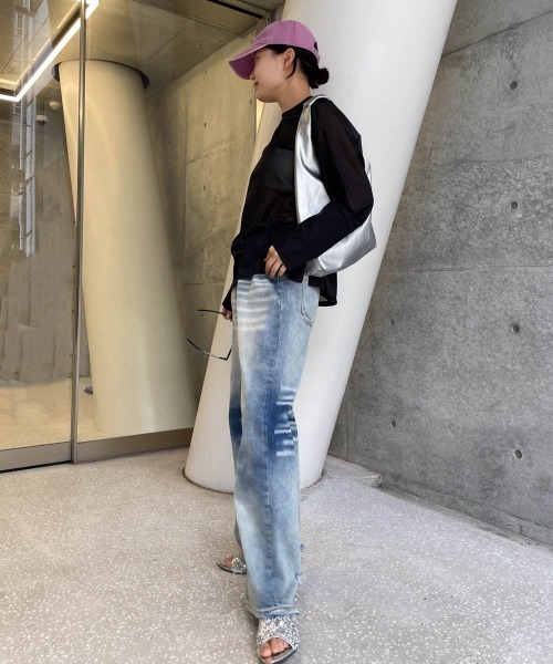 ENIM BY VICKY(エニムバイビッキー)の「シアーラグランロンT《手洗い可能》(Tシャツ/カットソー・レディース・ホワイト/ブルー/ブラック・M)」の19枚目の写真