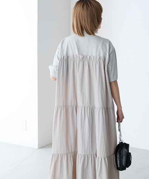 forksy.(フォルクシー)の「【forksy.】ハーフジップドッキングティアード半袖ワンピース(ワンピース・レディース・オートミール/ネイビー/スミクロ/ライトブルー/グレー・FREE)」の6枚目の写真