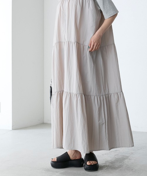 forksy.(フォルクシー)の「【forksy.】ハーフジップドッキングティアード半袖ワンピース(ワンピース・レディース・オートミール/ネイビー/スミクロ/ライトブルー/グレー・FREE)」の7枚目の写真