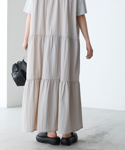 forksy.(フォルクシー)の「【forksy.】ハーフジップドッキングティアード半袖ワンピース(ワンピース・レディース・オートミール/ネイビー/スミクロ/ライトブルー/グレー・FREE)」の8枚目の写真