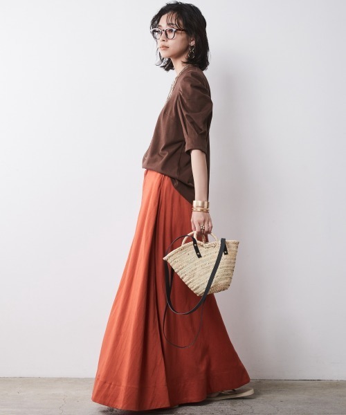 CHIC STYLE(シックスタイル)の「<大きいサイズ>綿100%パフスリーブカットソー シックスタイル(Tシャツ/カットソー・レディース・ブラウン/ブラック・5L/4L/3L/LL/L)」の15枚目の写真