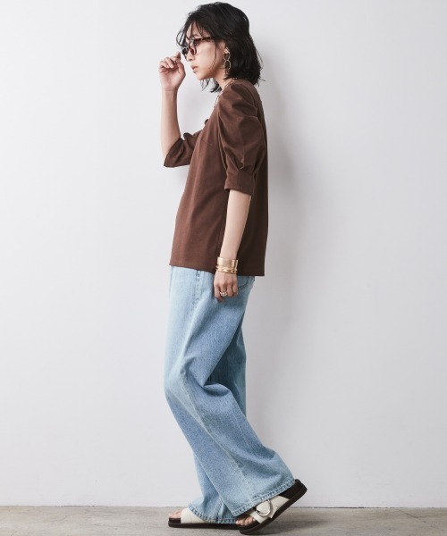 CHIC STYLE(シックスタイル)の「<大きいサイズ>綿100%パフスリーブカットソー シックスタイル(Tシャツ/カットソー・レディース・ブラウン/ブラック・5L/4L/3L/LL/L)」の9枚目の写真