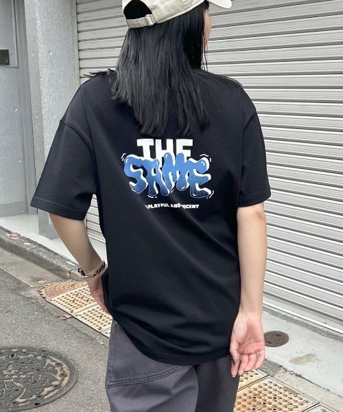 PAGEBOY（ページボーイ）の「アソートグラフィックルーズT（Tシャツ/カットソー・レディース・チャコールグレー/ブラック/アイボリー系1/オフホワイト/ブルー/アイボリー/グリーン/ベージュ/オレンジ・FREE）」の4枚目の写真