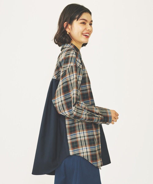 MILKFED.(ミルクフェド)の「BLOCK PLAID SHIRTS(シャツ/ブラウス・レディース・ベージュ/ネイビー・ONE SIZE)」の4枚目の写真