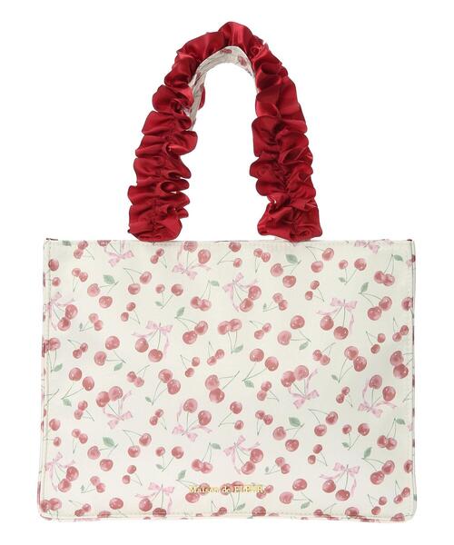 Maison de FLEUR（メゾンドフルール）の「チェリープリントスクエア