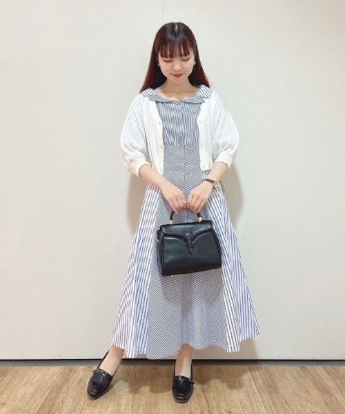 an another angelus（アンアナザーアンジェラス）の「ランダムストライプ開衿シャツワンピース/ananotherangelus（シャツワンピース・レディース・ホワイト×ブラック/ホワイト×ブルー・FREE）」の15枚目の写真