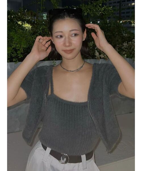 MURUA（ムルーア）の「シャギージップカーデ×キャミSET【シャギーニット】【アンサンブル】（ニット/セーター・レディース・ブルー/ダークグレー/オレンジ/ライトグレー・FREE）」の6枚目の写真