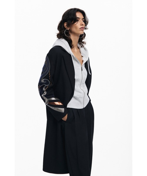 Desigual(デシグアル)の「CRACOVIA オーバーコート(チェスターコート・レディース・ブラック・XS/S/M/L/XL)」の5枚目の写真