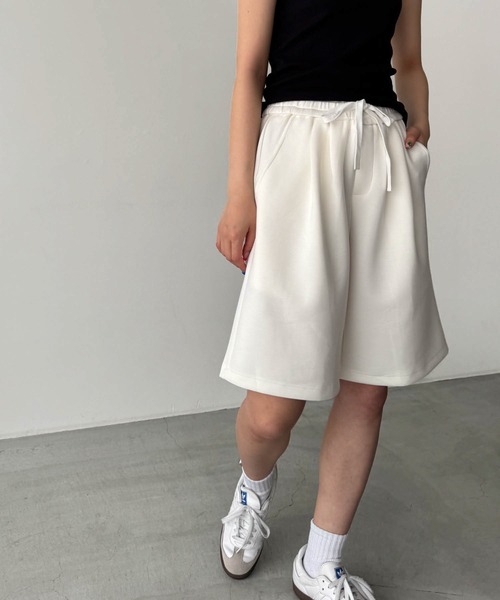 CANAL JEAN（キャナルジーン）の「choice_cnl/SOUL CIAL　スウェットタックハーフパンツ（スウェットパンツ・レディース・グレー/ブラック/ホワイト・SMALL/MEDIUM）」の5枚目の写真