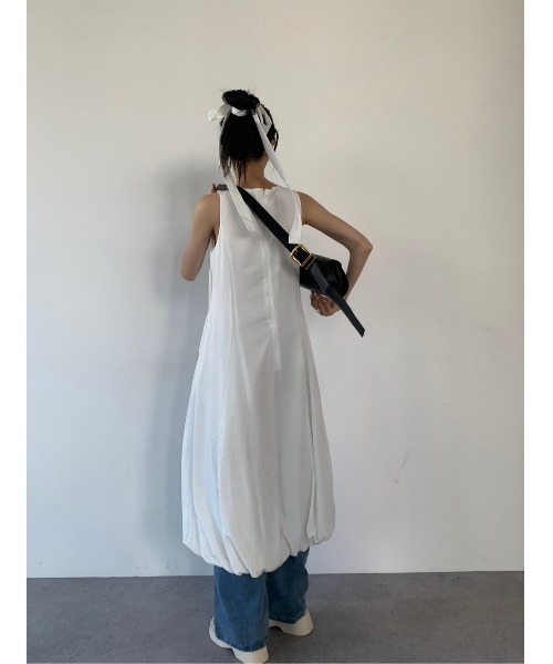 DRWCYS(ドロシーズ)の「バルーンロングワンピ(ワンピース・レディース・ホワイト/ブラック・FREE)」の14枚目の写真