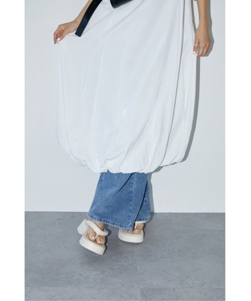 DRWCYS(ドロシーズ)の「バルーンロングワンピ(ワンピース・レディース・ホワイト/ブラック・FREE)」の12枚目の写真