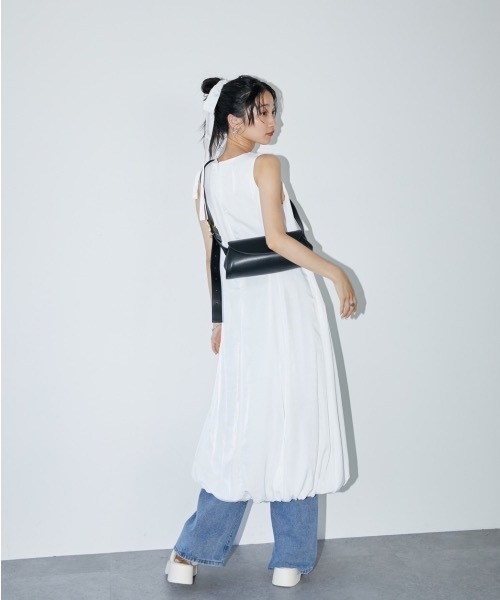 DRWCYS(ドロシーズ)の「バルーンロングワンピ(ワンピース・レディース・ホワイト/ブラック・FREE)」の7枚目の写真