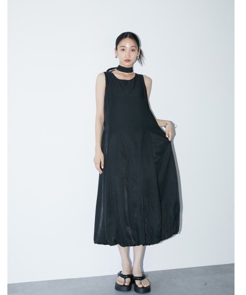 DRWCYS(ドロシーズ)の「バルーンロングワンピ(ワンピース・レディース・ホワイト/ブラック・FREE)」の17枚目の写真