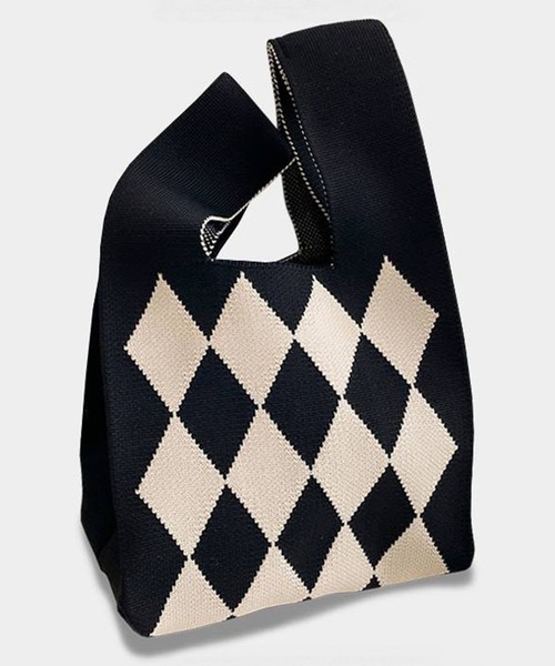DAY CLOSET(デイ クローゼット)の「【全12色】折りたためるミニニットトートバッグ(トートバッグ・レディース・ブラック×ホワイト/ブラウン系その他/ベージュ系その他/ドット/チェック/トリコロール/ブラウン系その他2/ブラウン系その他3/ブラック系その他2/ブラック系その他3/ブラウン/ベージュ・ONE SIZE)」の3枚目の写真