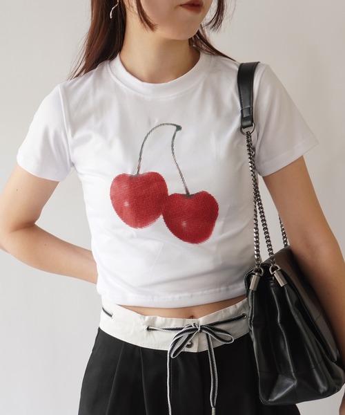 BARELY BLUE(ベアリーブルー)の「【 BARELY BLUE / ベアリーブルー 】 ビビッド チェリー Tシャツ / 半袖(Tシャツ/カットソー・レディース・ホワイト/ブラック/ブルー/レッド・M/L)」の8枚目の写真