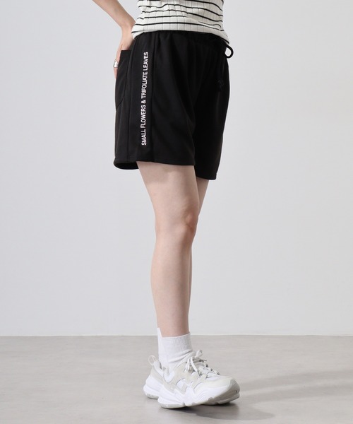 atONE(アットワン)の「ミニ裏毛サイドロゴショートパンツ(その他パンツ・レディース・ブラック/ネイビー・L/M)」の5枚目の写真