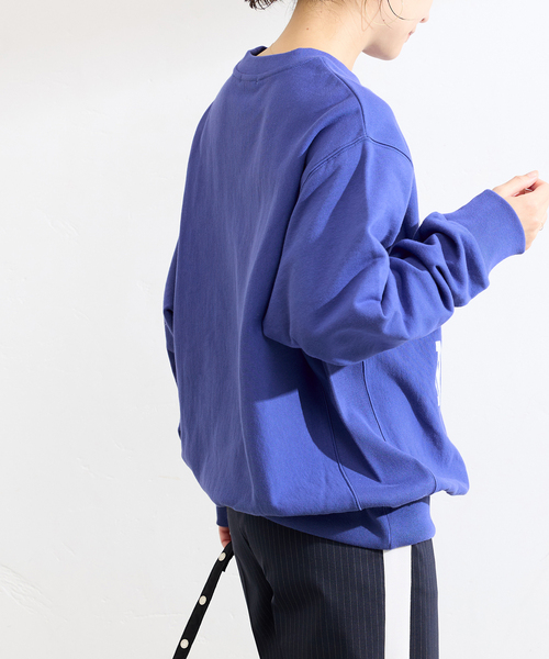 JOURNAL STANDARD（ジャーナルスタンダード）の「MIDNIGHT ロゴスウェット（スウェット・レディース・ブルー系その他/ブラック系その他/グレー/ブラウン・FREE）」の6枚目の写真