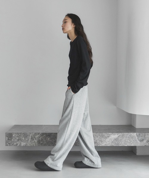 ピンタック裏起毛ワイドスウェットパンツ（スウェットパンツ）｜feepur