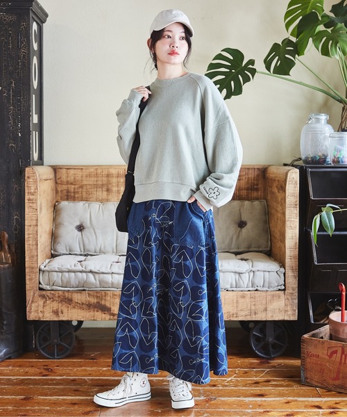 CUBE SUGAR（キューブシュガー）の「ガーゼ裏毛スウェット変形ドルマンプルオーバー（スウェット・レディース・ナチュラル/グリーン系その他/ブラック/グリーン・M）」の13枚目の写真