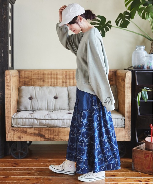 CUBE SUGAR（キューブシュガー）の「ガーゼ裏毛スウェット変形ドルマンプルオーバー（スウェット・レディース・ナチュラル/グリーン系その他/ブラック/グリーン・M）」の14枚目の写真