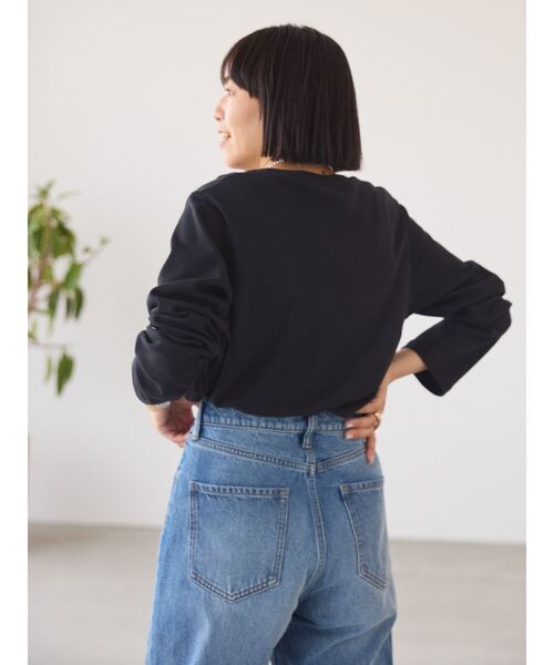 AMERICAN HOLIC（アメリカンホリック）の「クルーネックカットプルオーバー（Tシャツ/カットソー・レディース・ブラック/オフホワイト・S/M/L）」の13枚目の写真