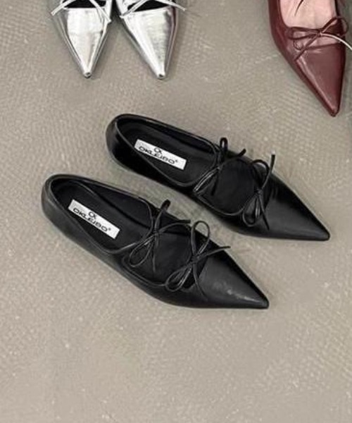 Per sist ence(パーシエンス)の「ダブルリボンパンプス(パンプス・レディース・ホワイト/シルバー/ブラック・MEDIUM/LARGE)」の20枚目の写真