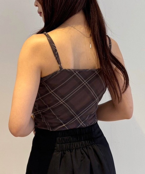 one after another NICE CLAUP(ワンアフターアナザーナイスクラップ)の「カップ付きドロストキャミソール(キャミソール・レディース・グレー系その他/ブラウン系その他/オフホワイト/ホワイト系その他・FREE)」の14枚目の写真