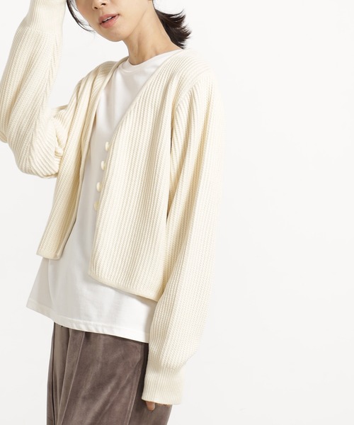 FOUND GOOD(ファウンドグッド)の「クロップドニットCD/LS(カーディガン/ボレロ・レディース・レッド系2/アイボリー/ブラック/ブラウン系8・L/M)」の4枚目の写真