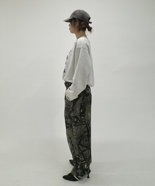 WHO'S WHO gallery（フーズフーギャラリー）の「【KOOKY'N/クーキー】M-65ワイドカーゴパンツ（カーゴパンツ・レディース・チャコールグレー/アイボリー/ブラック/ブラウン・MEDIUM/LARGE/SMALL）」の7枚目の写真