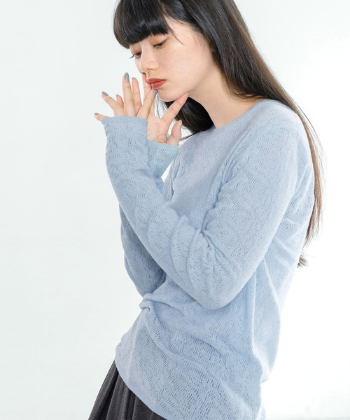 yuw(ユウ)の「モールレースニットプルオーバー 234549(ニット/セーター・レディース・ブラック/ホワイト/ブルー・FREE)」の14枚目の写真