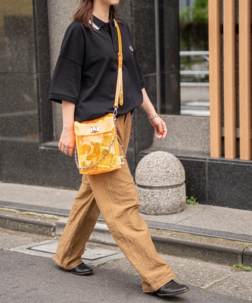 FRUIT OF THE LOOM(フルーツオブザルーム)の「FRUIT OF THE LOOM VINYL SHOULDER BAG & STICKER SEAL SET / PVC / クリアバッグ / ジェリー / ゼリー(ショルダーバッグ・レディース・オレンジ/ブラウン/ブラック/ミント・FREE)」の22枚目の写真