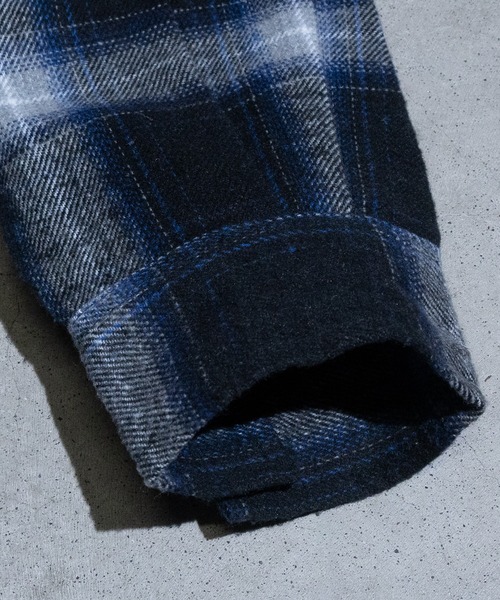 JOHN'S CLOSET(ジョンズクローゼット)の「【3】裏シャギーボア ツイル起毛 CPOチェックシャツ(シャツ/ブラウス・メンズ・ブルー/ベージュ/ネイビー/グリーン/ブラウン・MEDIUM/LARGE/X-LARGE)」の8枚目の写真