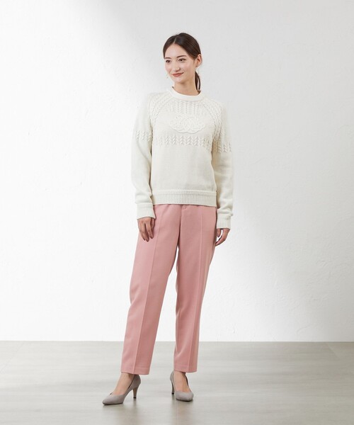 amaca(アマカ)の「サキソニーセミテーパードパンツ(その他パンツ・レディース・グレー系その他/ピンク・38/36)」の4枚目の写真