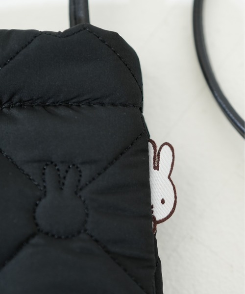 Miffy（ ミッフィー）の「【miffy/ミッフィー】 チャーム付き ミニショルダーバッグ（ショルダーバッグ・レディース・ブラック/アイボリー/グレイッシュベージュ・FREE）」の9枚目の写真