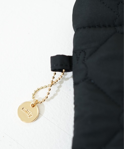 Miffy（ ミッフィー）の「【miffy/ミッフィー】 チャーム付き ミニショルダーバッグ（ショルダーバッグ・レディース・ブラック/アイボリー/グレイッシュベージュ・FREE）」の10枚目の写真