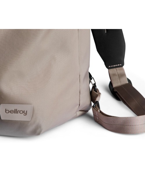 entre square(アントレスクエアー)の「Bellroy/トートバック/バックパック Laneway Totekpack ファウン(トートバッグ・メンズ・チャコールグレー・ONE SIZE)」の7枚目の写真