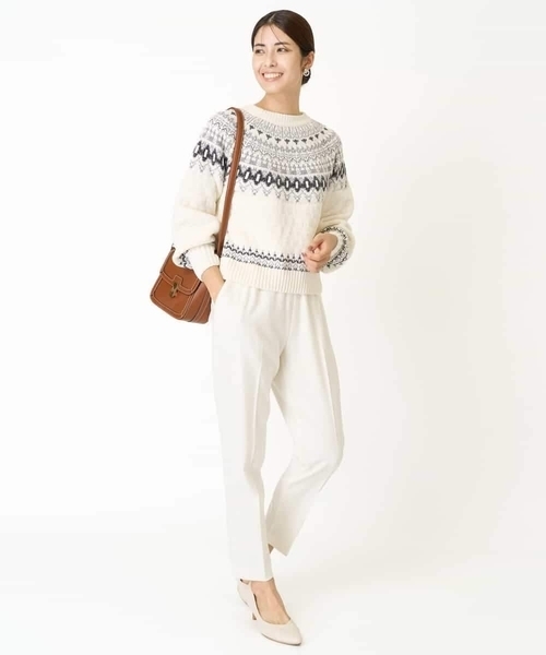 a.v.v（アーヴェヴェ）の「モールヤーン求心柄ニットプルオーバー（ニット/セーター・レディース・アイボリー/グレー・40/36/38）」の7枚目の写真