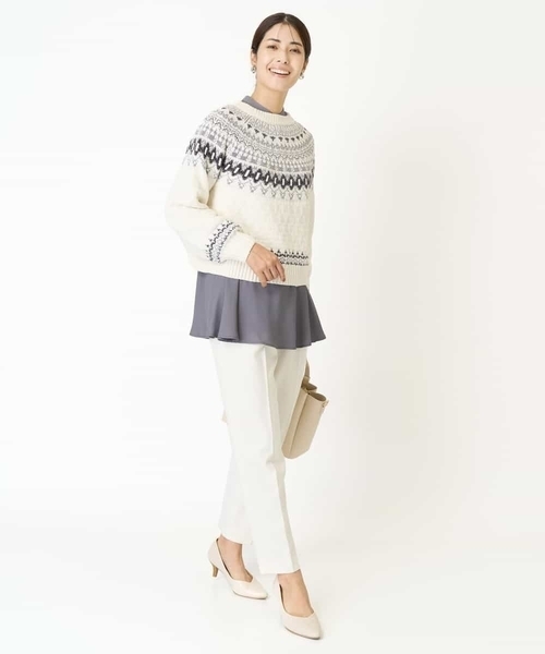 a.v.v（アーヴェヴェ）の「モールヤーン求心柄ニットプルオーバー（ニット/セーター・レディース・アイボリー/グレー・40/36/38）」の10枚目の写真