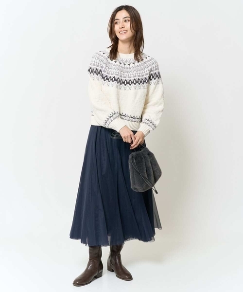 a.v.v（アーヴェヴェ）の「モールヤーン求心柄ニットプルオーバー（ニット/セーター・レディース・アイボリー/グレー・40/36/38）」の17枚目の写真