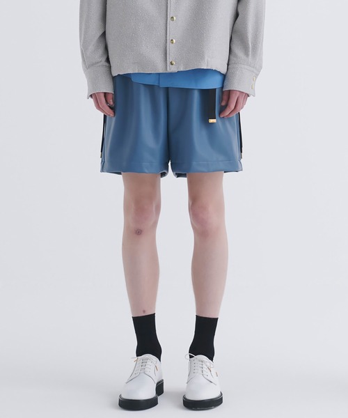 CULLNI（クルニ）の「Faux Leather Nylon Belt Easy Short Pant