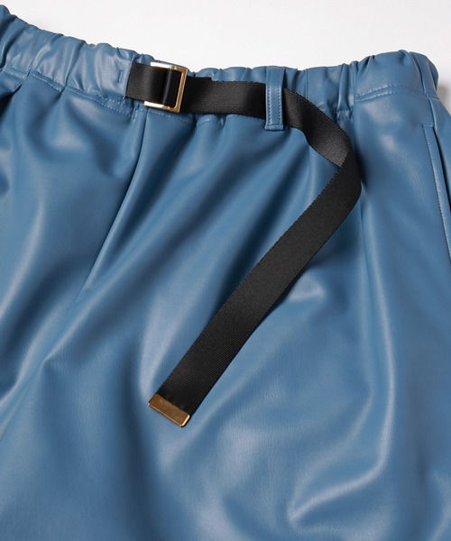 CULLNI（クルニ）の「Faux Leather Nylon Belt Easy Short Pant