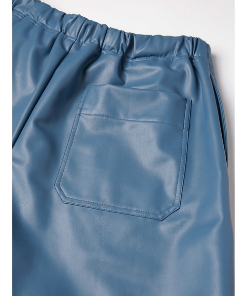 CULLNI（クルニ）の「Faux Leather Nylon Belt Easy Short Pant