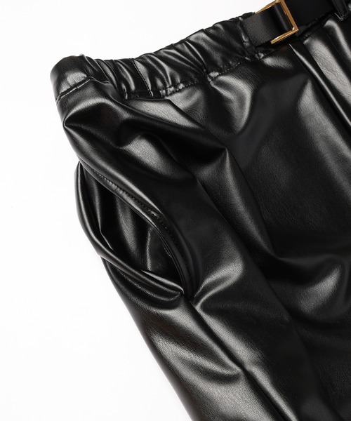CULLNI(クルニ)の「Faux Leather Nylon Belt Easy Short Pant CULLNI(クルニ)の「Faux Leather Nylon Belt Easy Short Pant