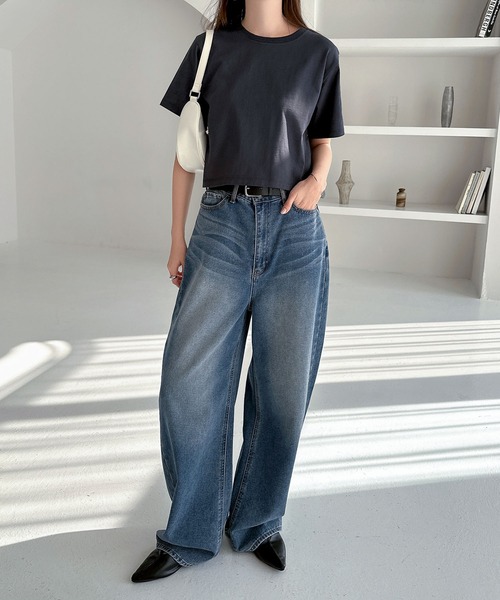 andme(アンドミー)の「【新色追加】汗染み防止半袖ミニTシャツ(Tシャツ/カットソー・レディース・オフホワイト/チャコールグレー/ネイビー/杢グレー/グレイッシュブルー/ブラック/ブラウン/キナリ・L/M)」の9枚目の写真