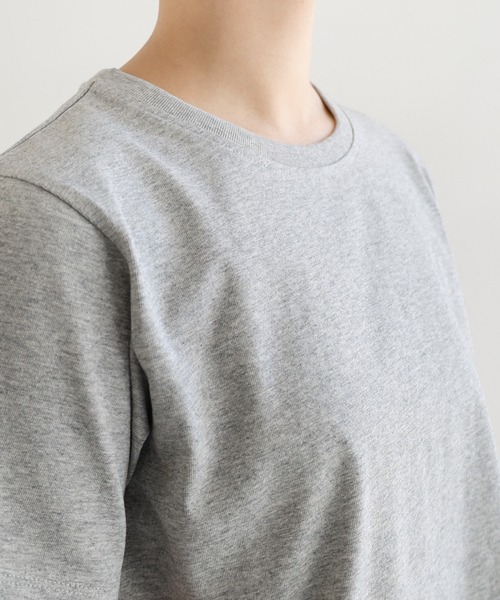 andme(アンドミー)の「【新色追加】汗染み防止半袖ミニTシャツ(Tシャツ/カットソー・レディース・オフホワイト/チャコールグレー/ネイビー/杢グレー/グレイッシュブルー/ブラック/ブラウン/キナリ・L/M)」の20枚目の写真